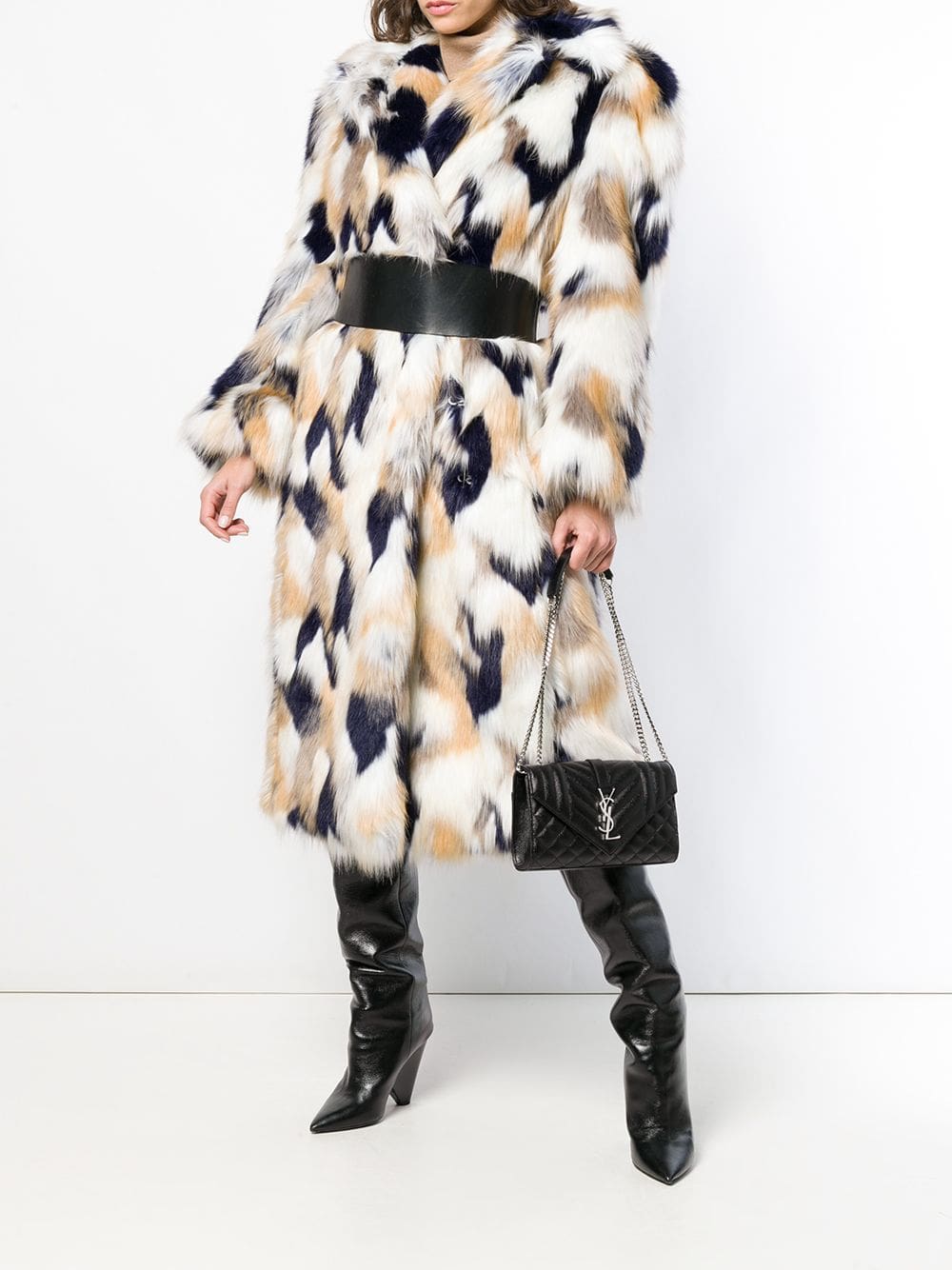 Saint Laurent Monogram envelope shoulder bag - Image 2