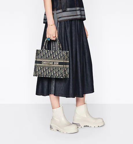 Dior Small Dior Book Tote - Image 5