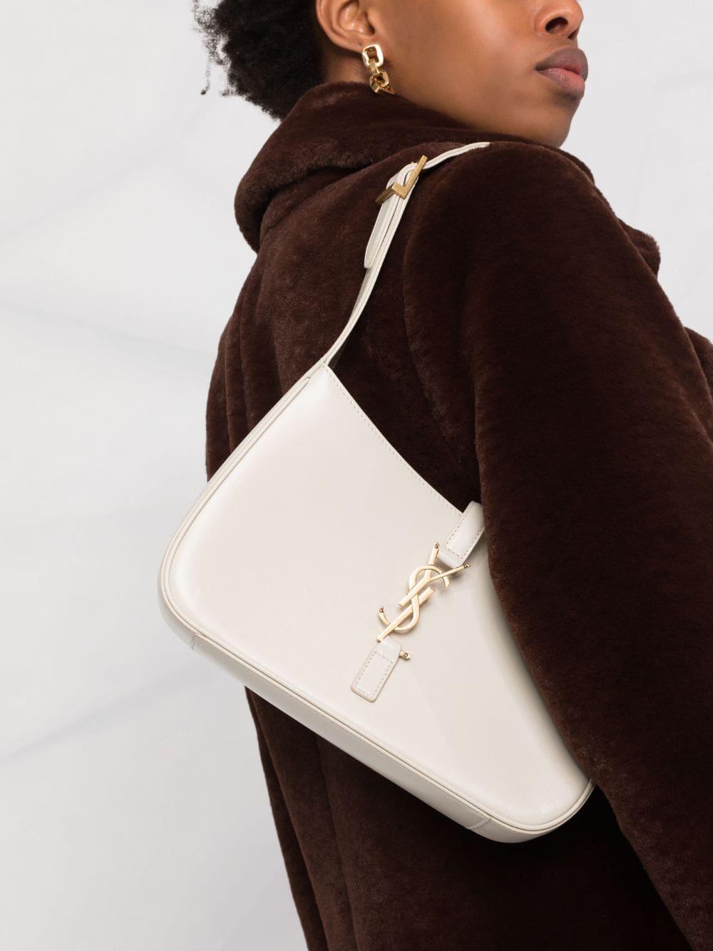 Saint Laurent 5A7 logo-plaque shoulder bag - Image 3