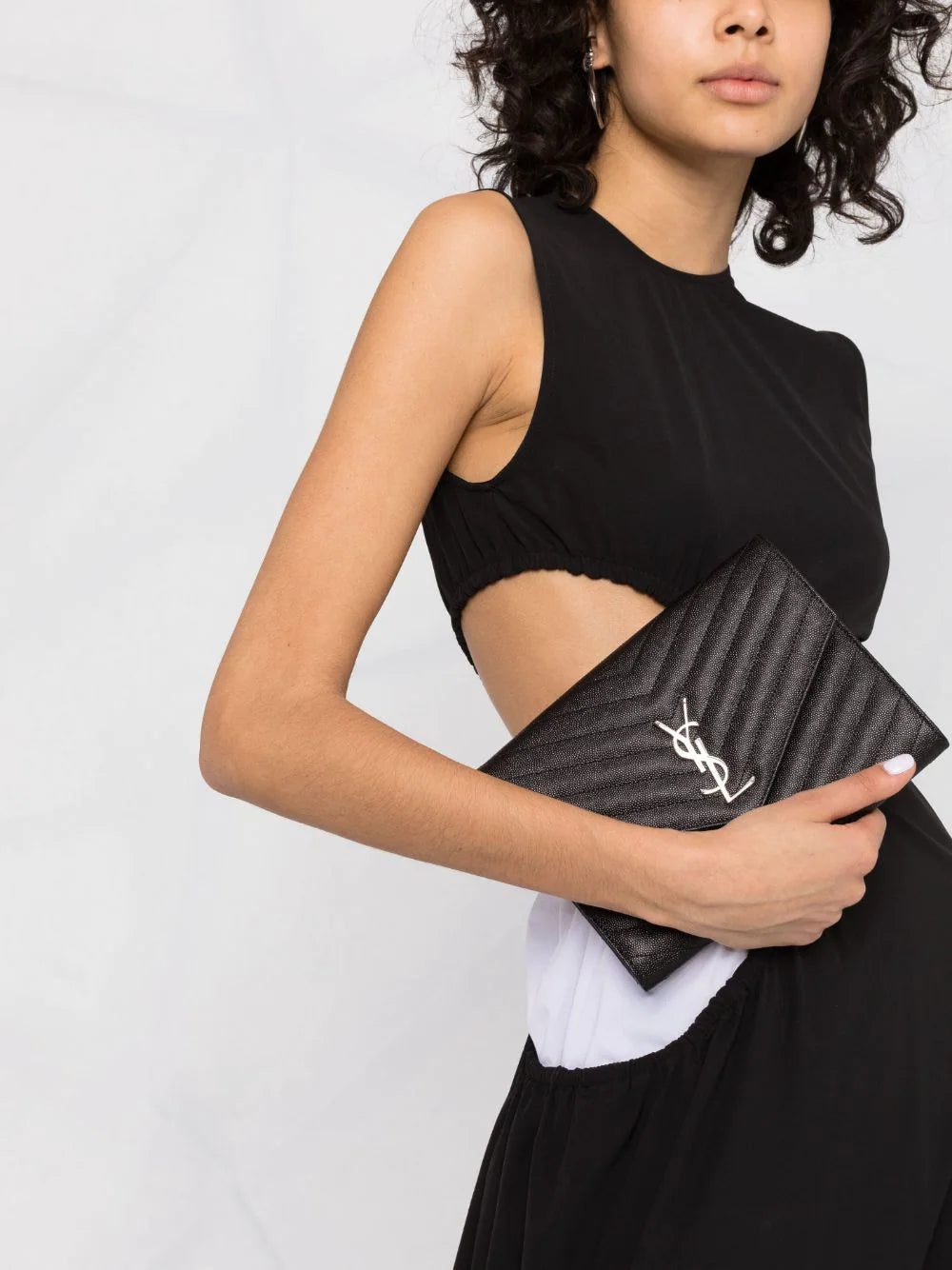 Saint Laurent logo-plaque chevron-quilt clutch bag - Image 3