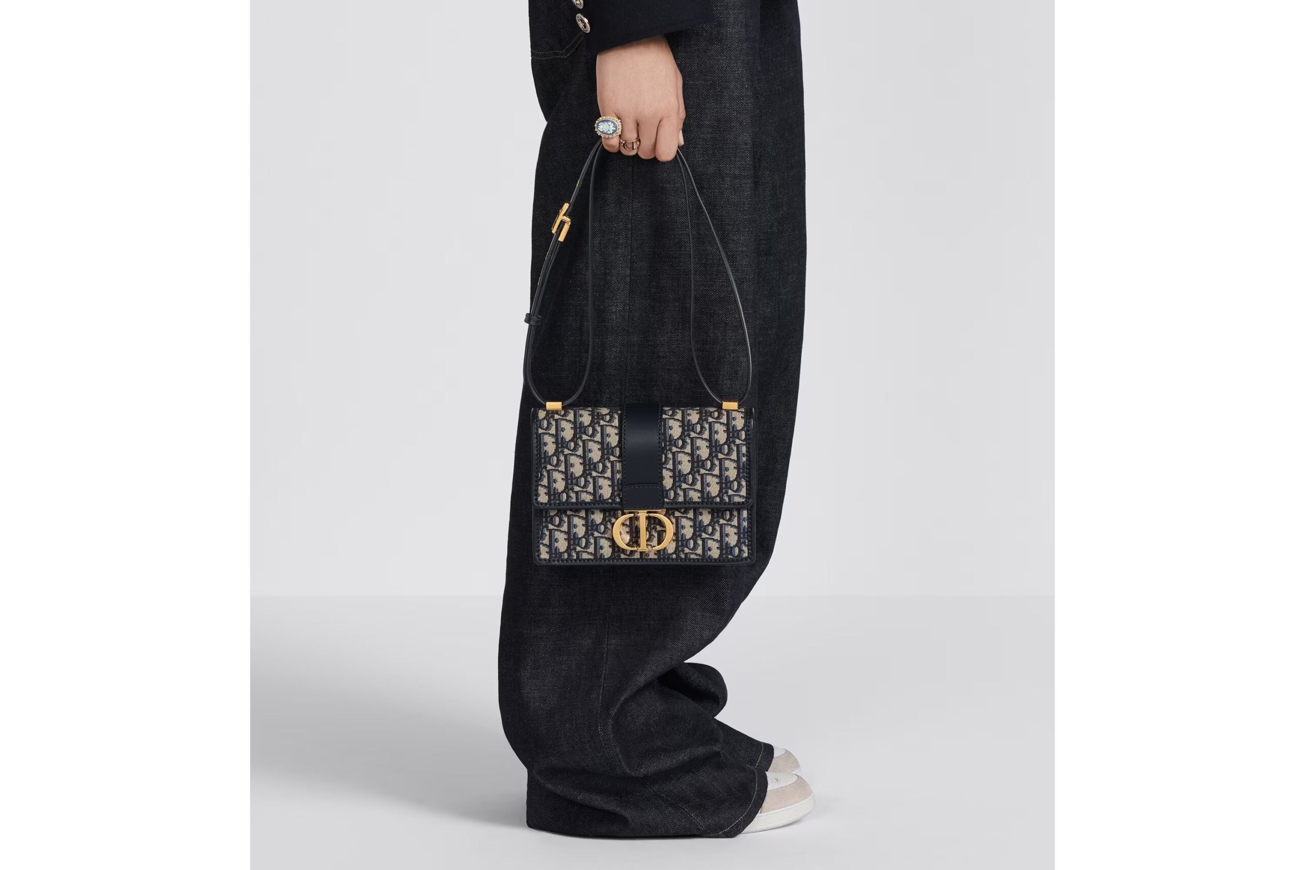 Dior Small 30 Montaigne Bag - Image 7