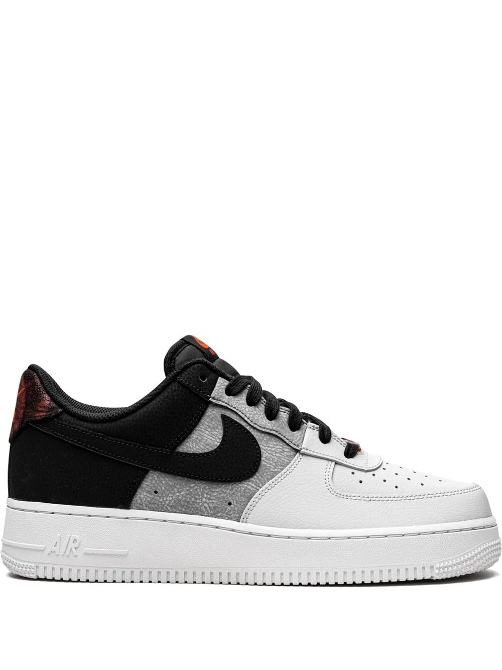 Nike Air Force 1 '07 LV8 sneakers