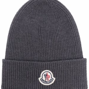 Moncler logo-patch knitted beanie hat
