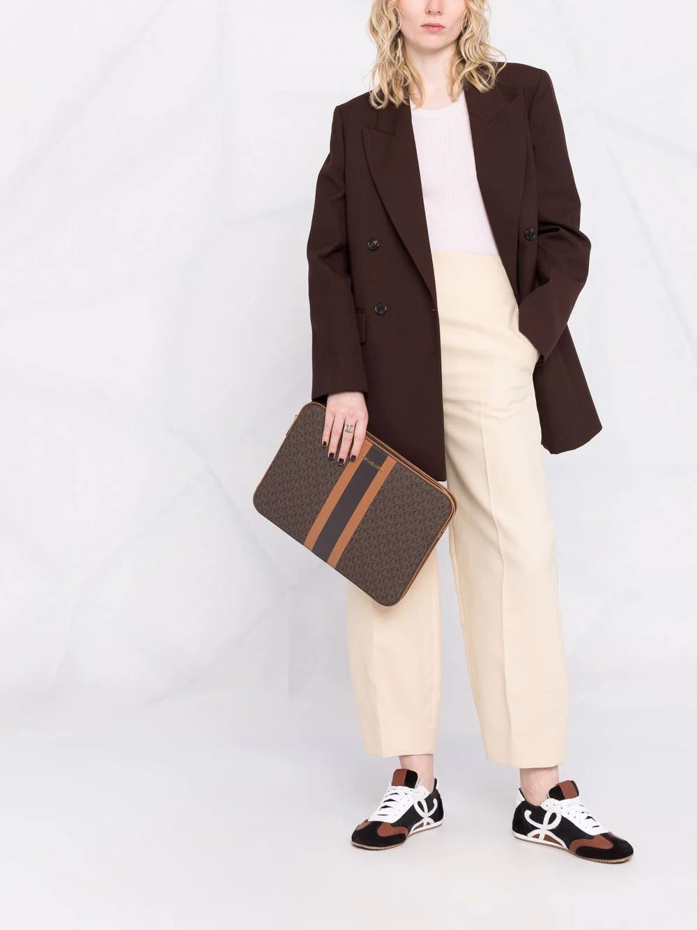 Michael Michael Kors Jet Set logo-print 13-inch laptop case - Image 2