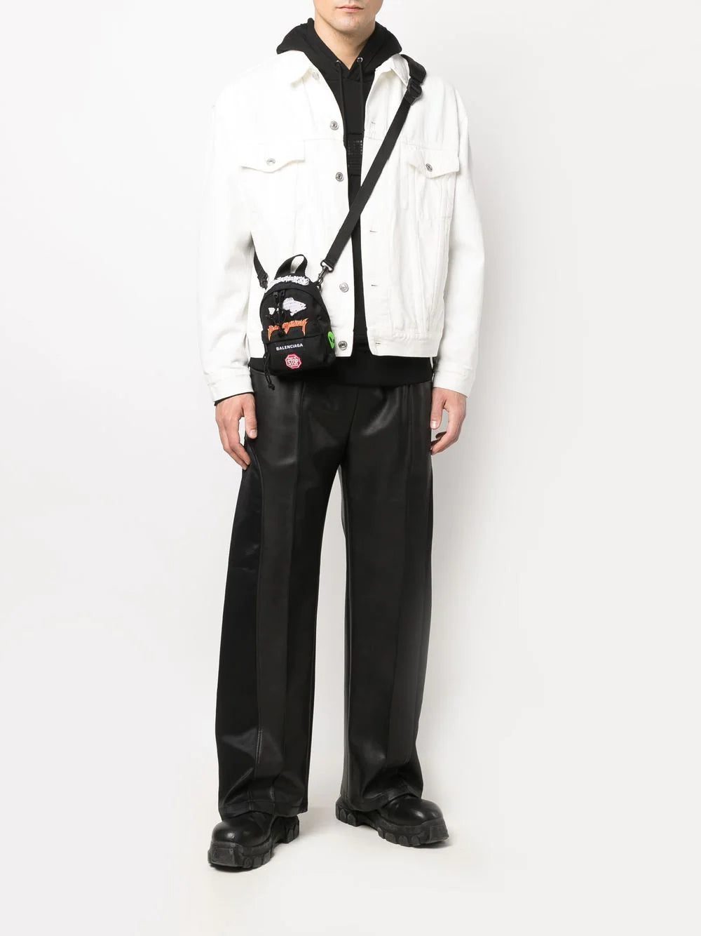 Balenciaga patch-detail crossbody backpack - Image 2