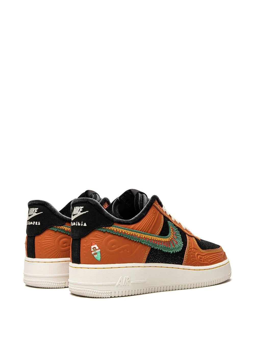 Nike Air Force 1 '07 LX "Siempre Familia" sneakers - Image 3