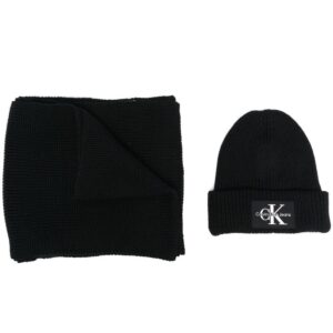 Calvin Klein logo-patch beanie and scarf set
