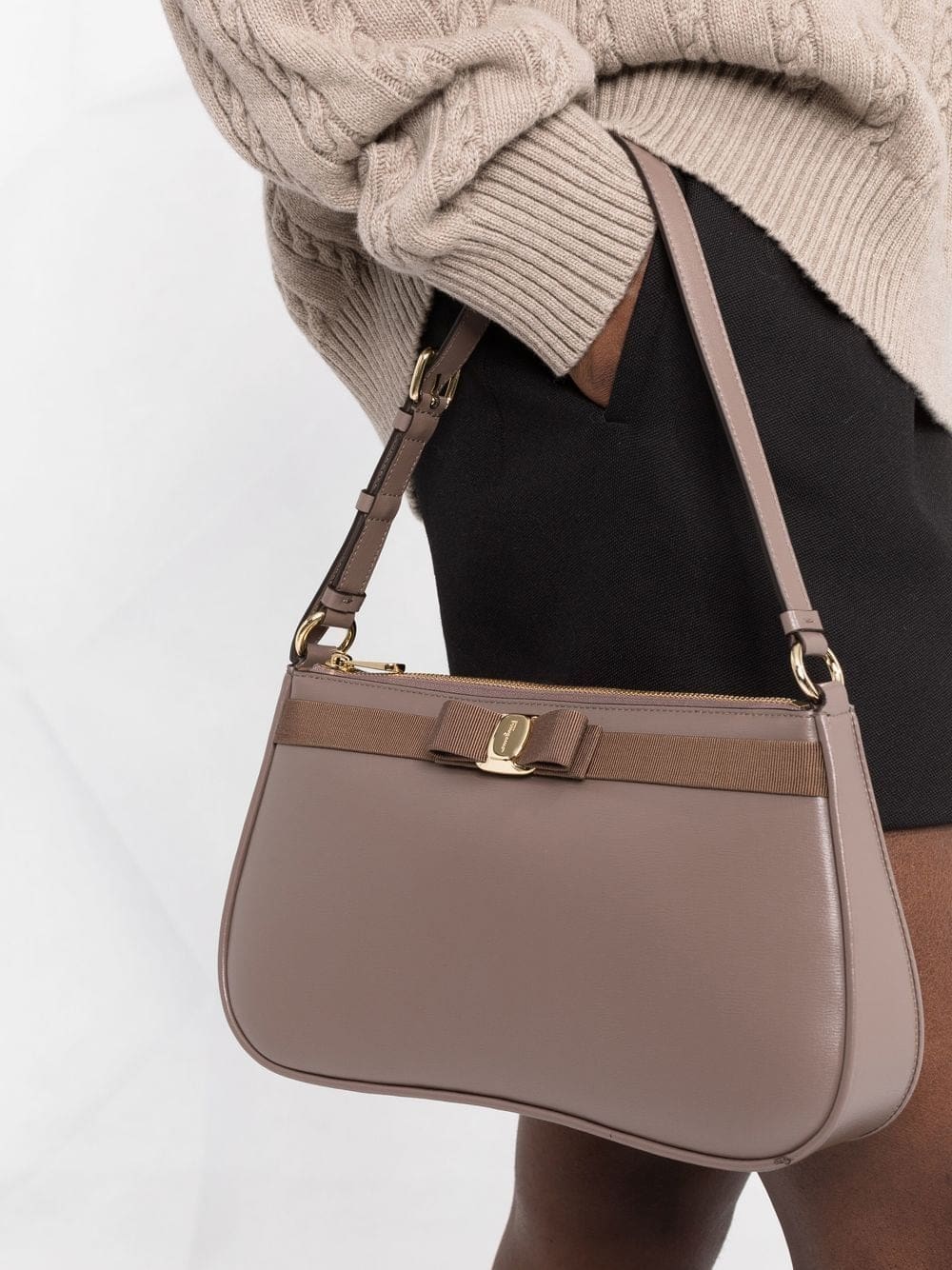 Ferragamo Vara Bow mini shoulder bag - Image 3