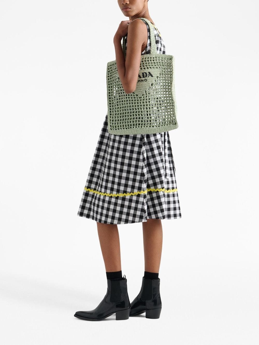 Prada triangle-logo crochet rafia tote bag - Image 2