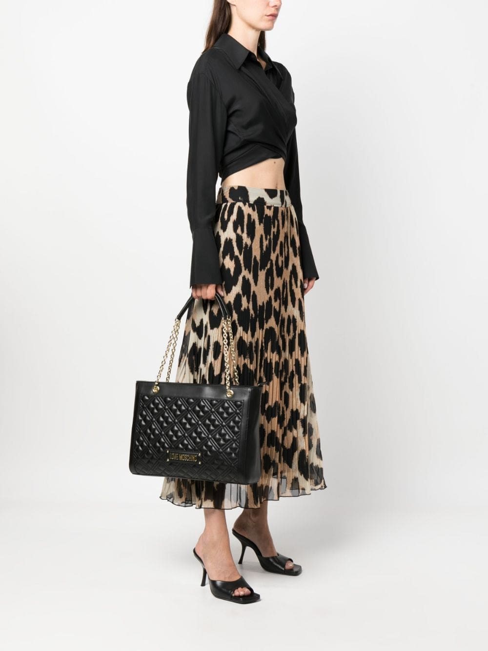 Love Moschino logo-embossed quilted tote bag - Image 2