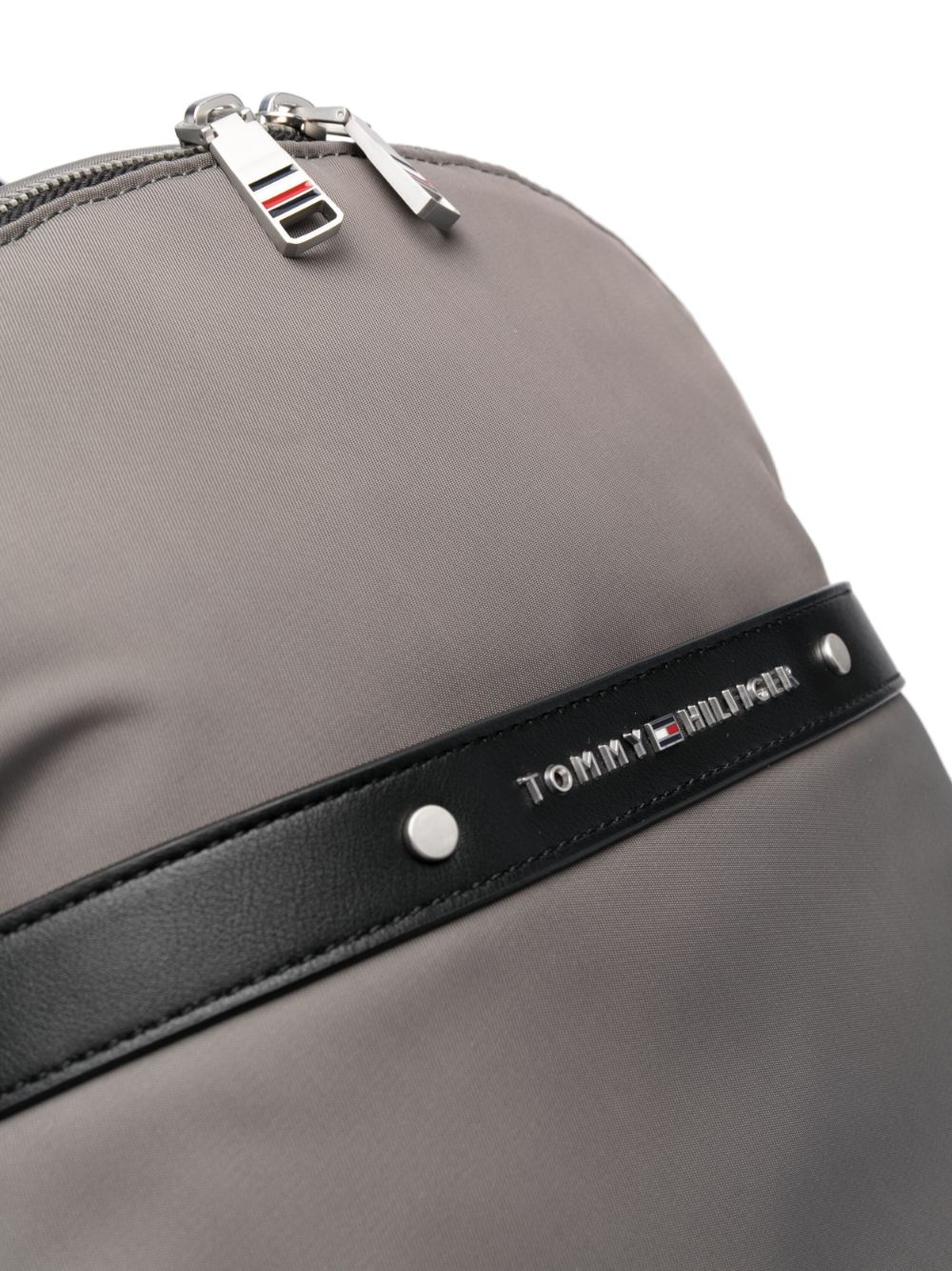 Tommy Hilfiger logo-plaque backpack - Image 4