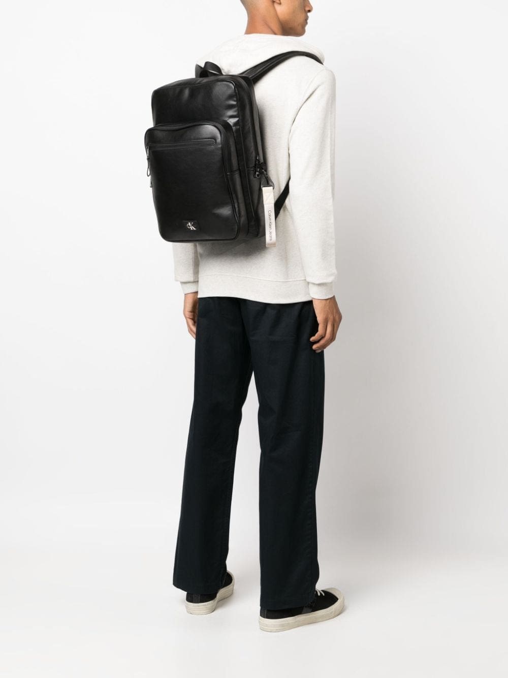 Calvin Klein Jeans logo-tag leather backpack - Image 2