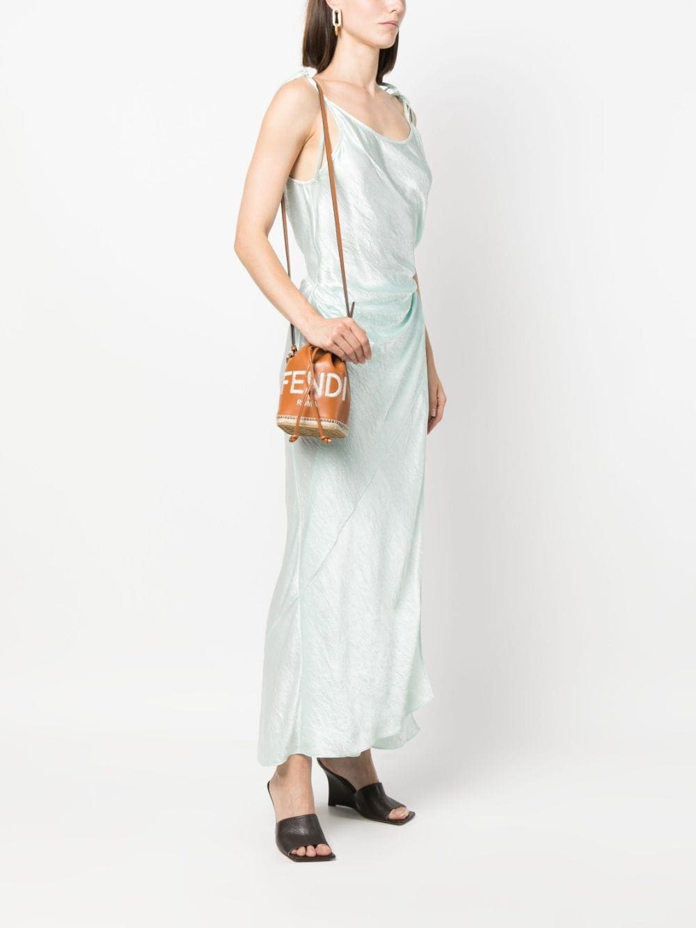 FENDI small Mon Tresor leather bucket bag - Image 2