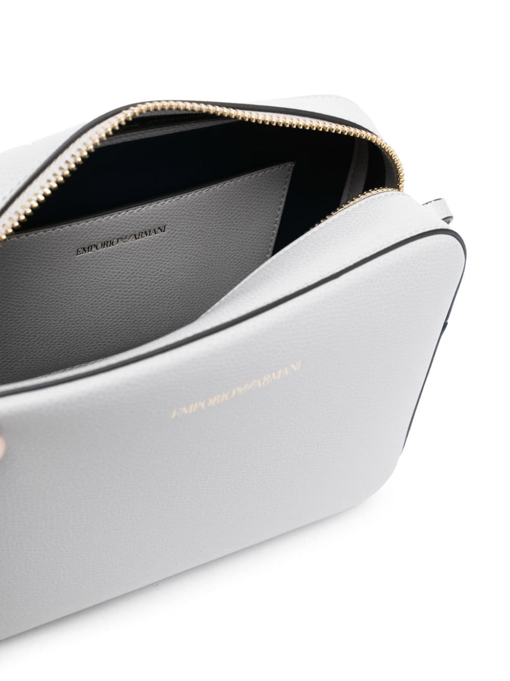 Emporio Armani logo-print grained crossbody bag - Image 5