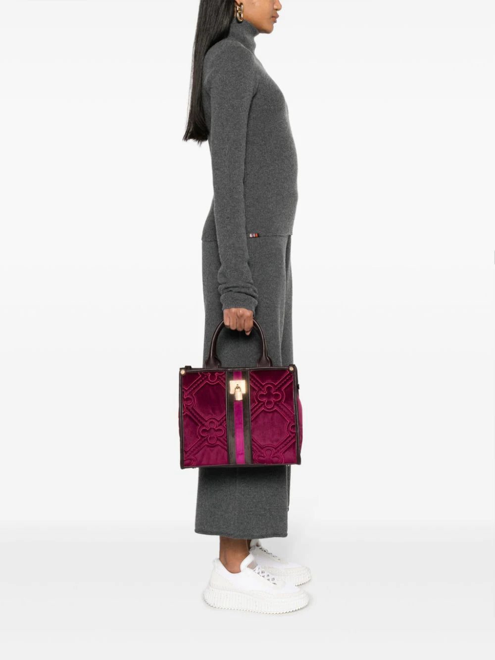 V°73 Iris matelassé tote bag - Image 2