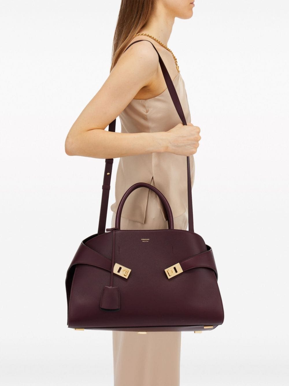 Ferragamo medium Hug leather tote - Image 2