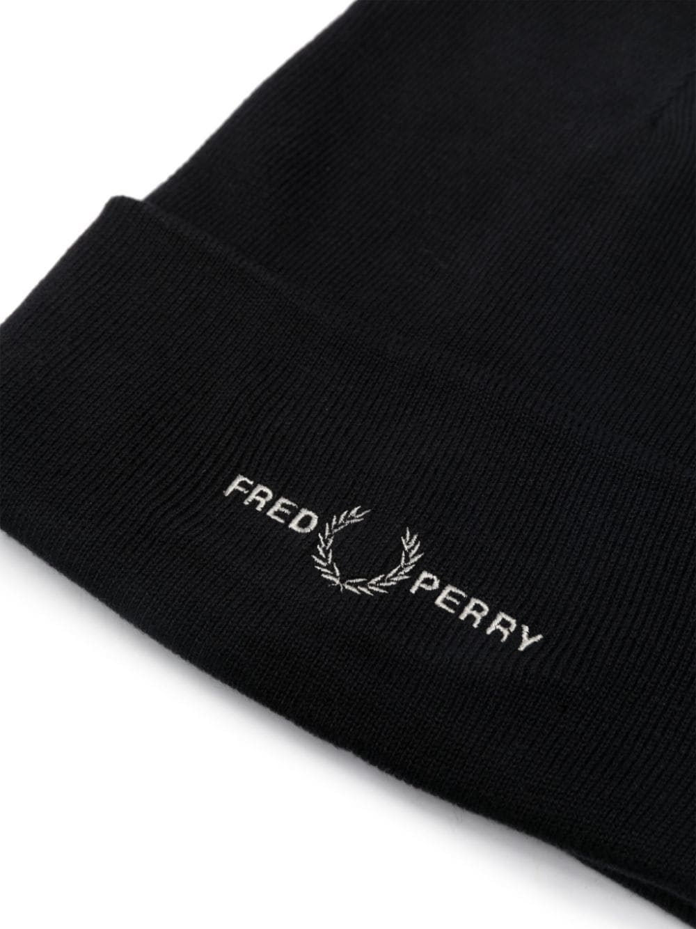 Fred Perry logo-embroidered knitted beanie - Image 2