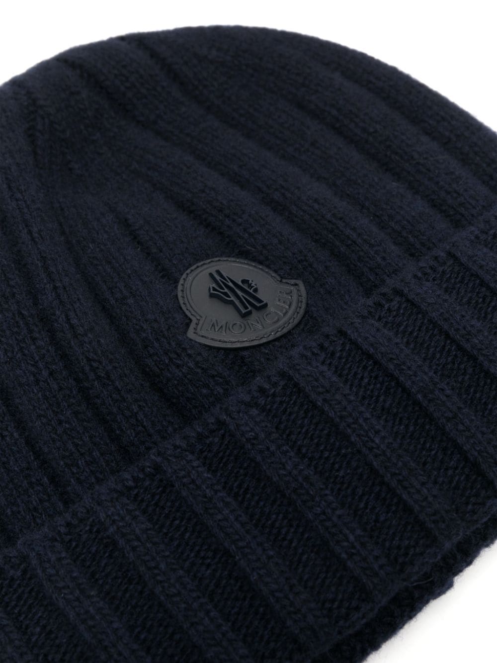 Moncler logo-appliqué knitted beanie - Image 2