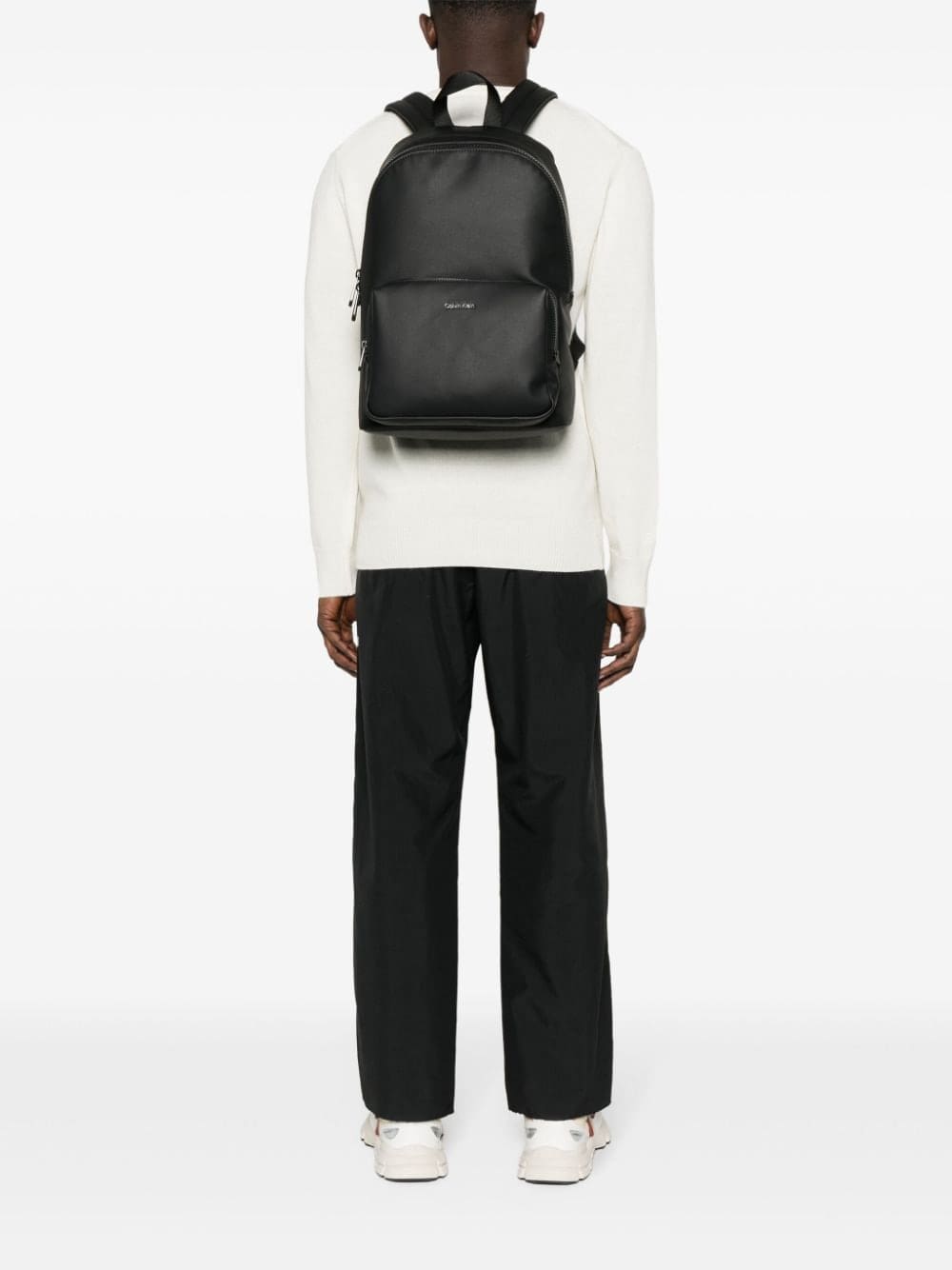 Calvin Klein logo-plaque zipped backpack - Image 5