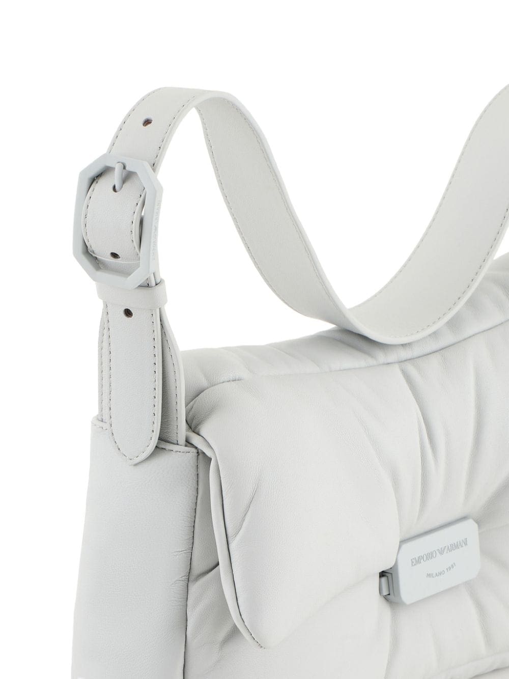 Emporio Armani logo-plaque leather shoulder bag - Image 5