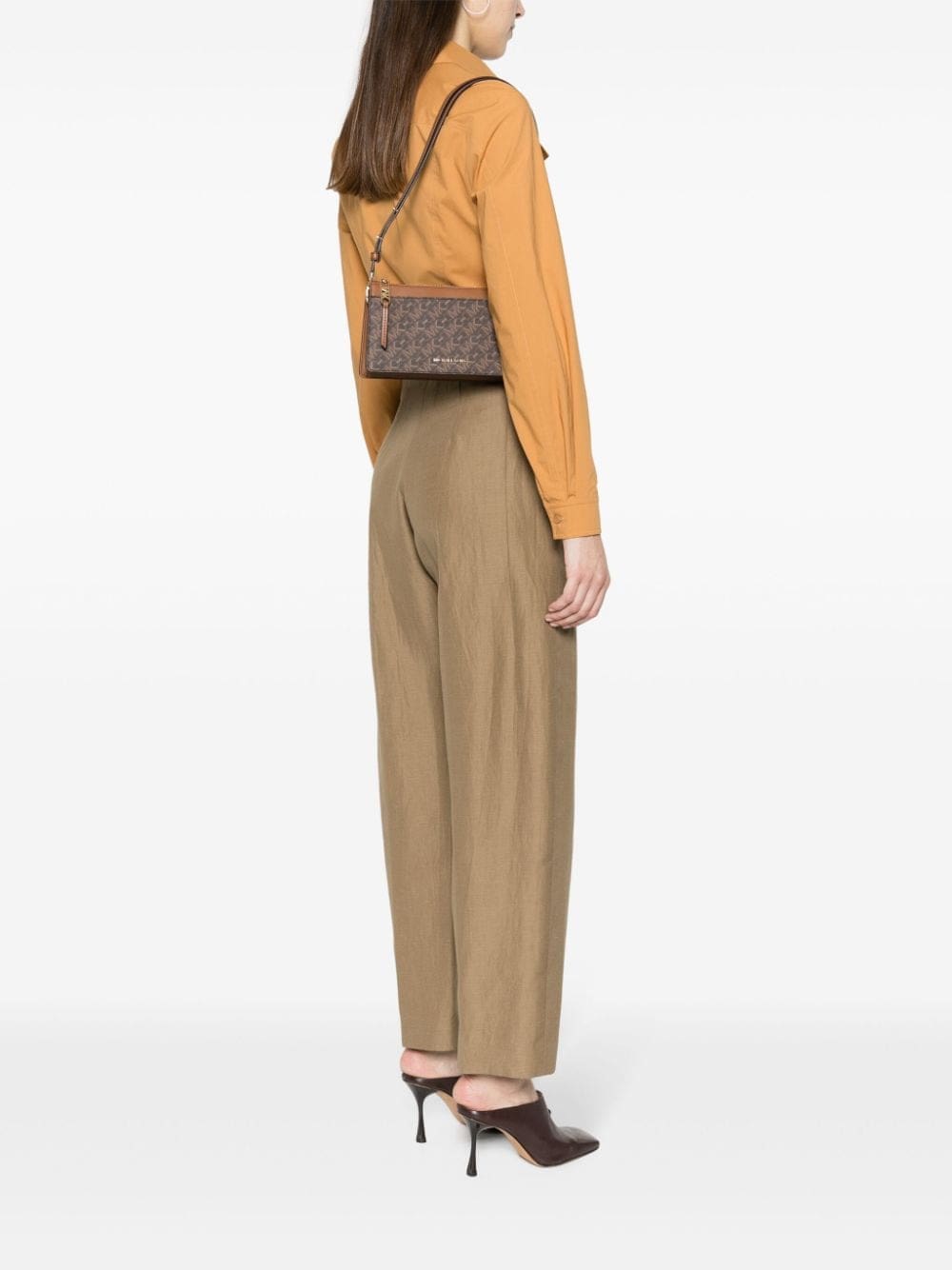 Michael Michael Kors logo-print cross body bag - Image 2