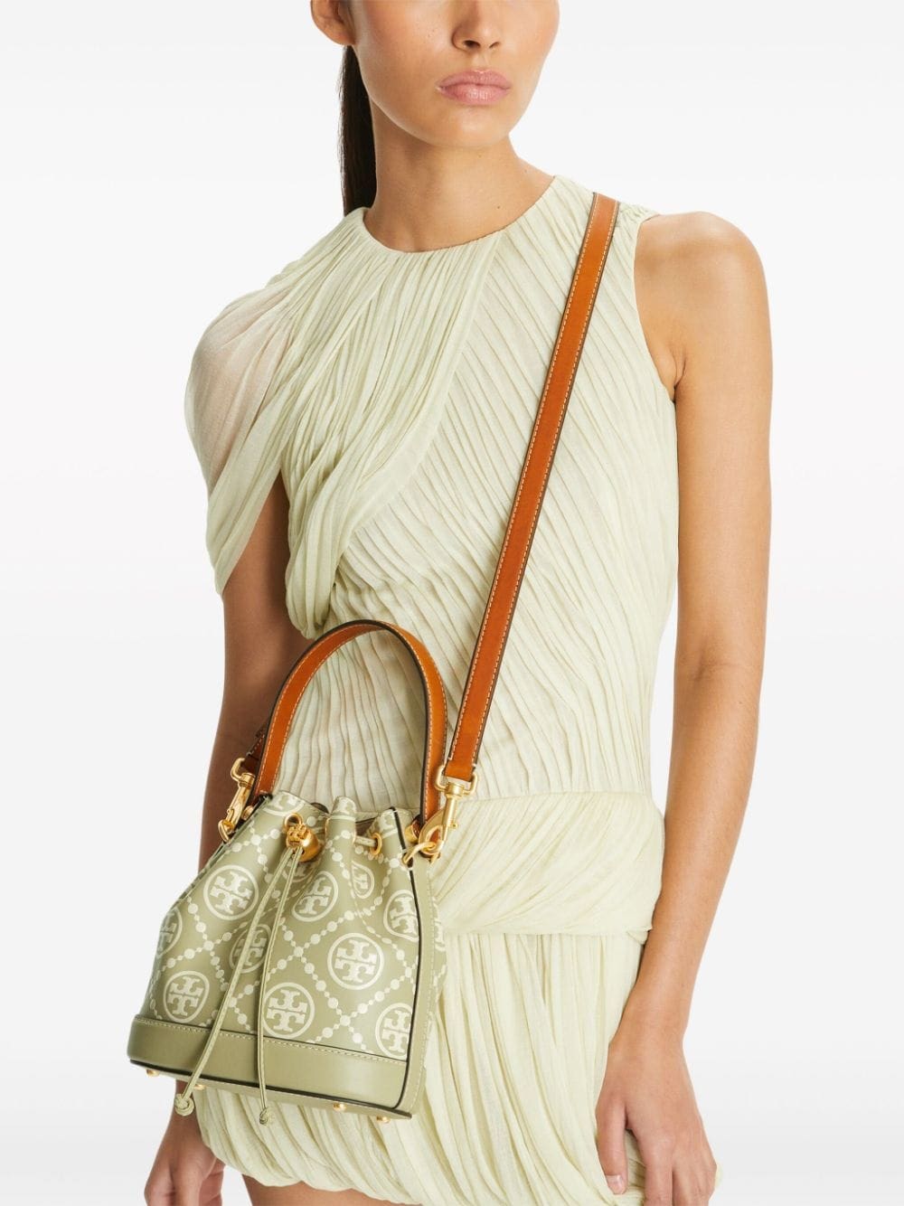 Tory Burch T Monogram leather bucket bag - Image 2