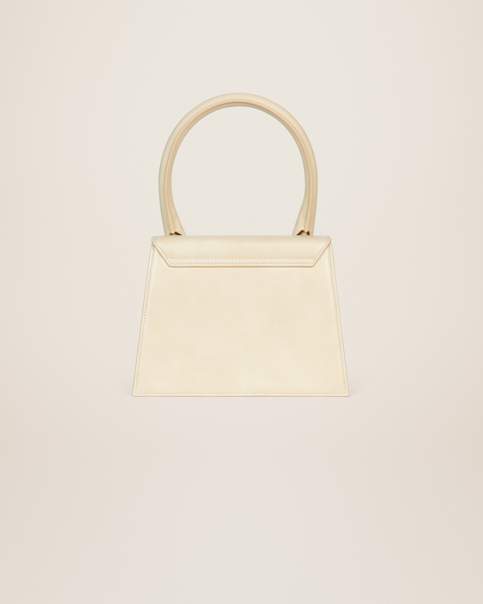 Jacquemus Le grand Chiquito Large signature handbag. - Image 3