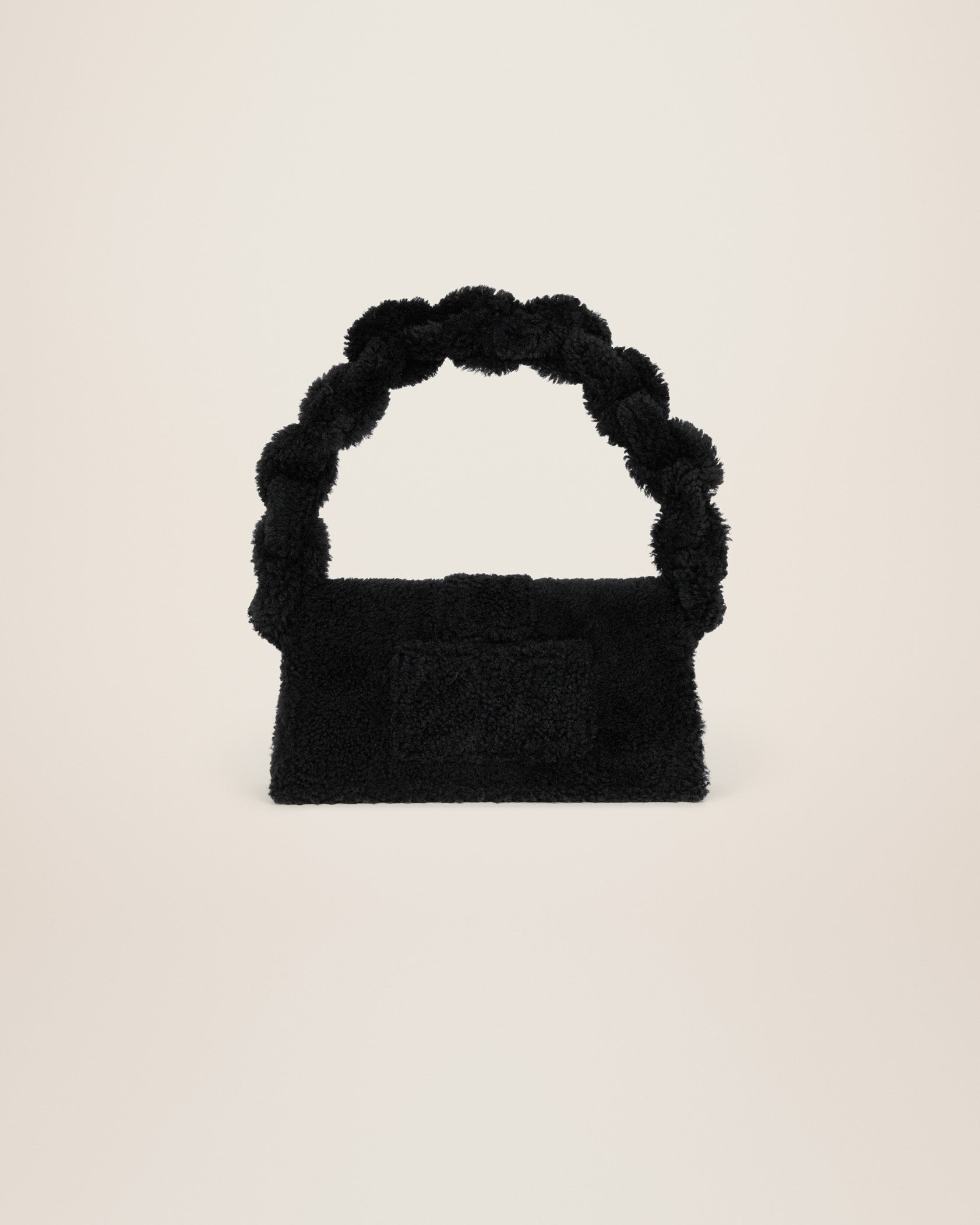 Jacquemus Le Bambidou Shearling flap bag. - Image 4