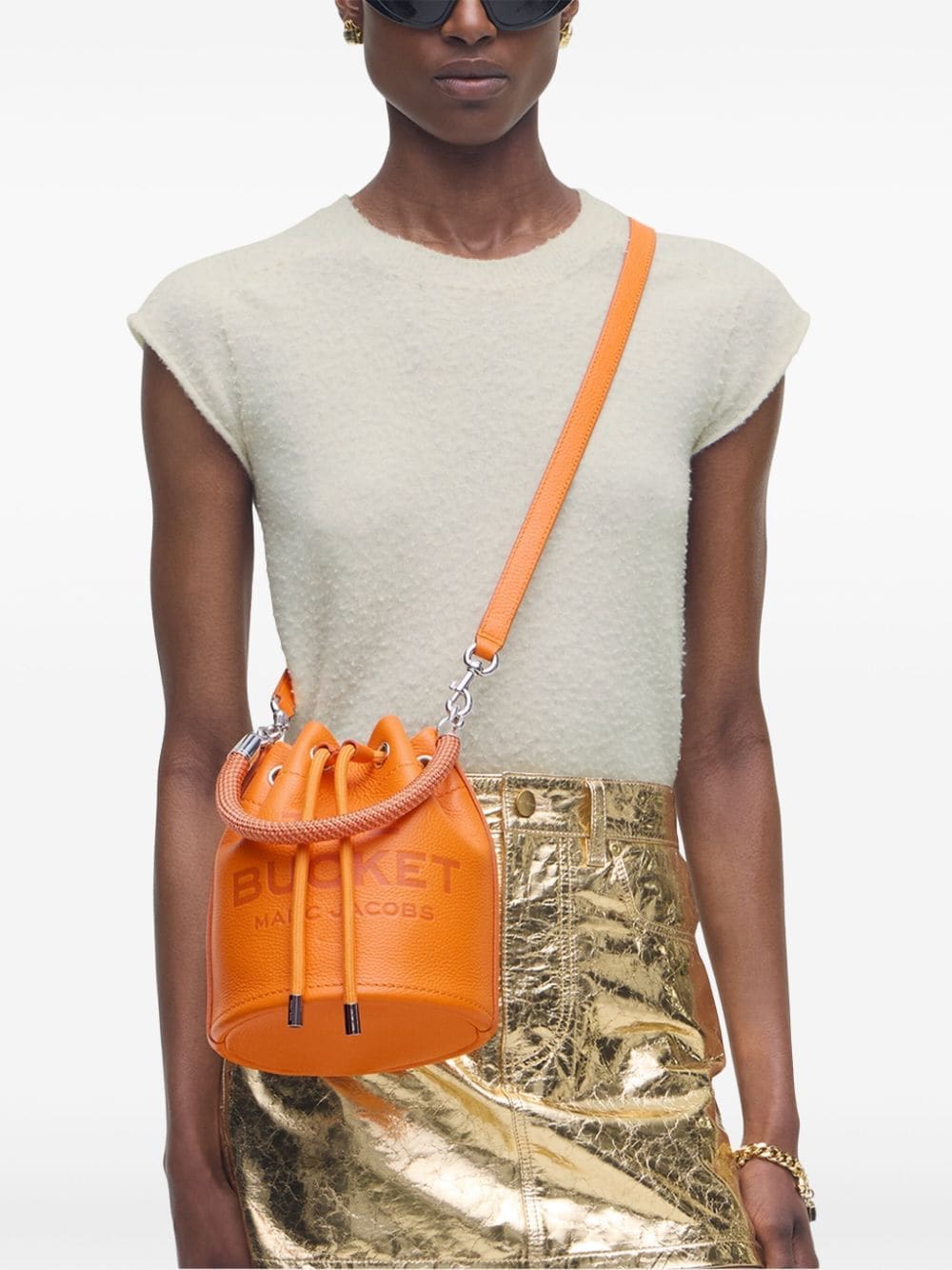 Marc Jacobs The Leather Bucket bag - Image 2