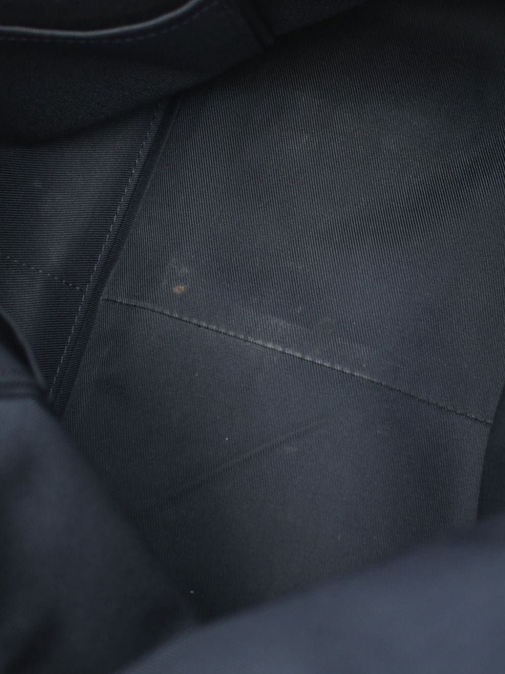 Louis Vuitton Pre-Owned 2018 Discovery MM backpack - Image 3