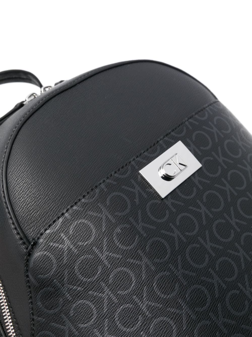 Calvin Klein monogram-pattern zipped backpack - Image 4