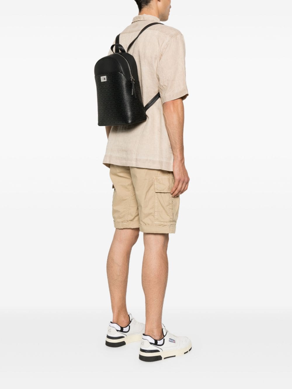 Calvin Klein monogram-pattern zipped backpack - Image 2
