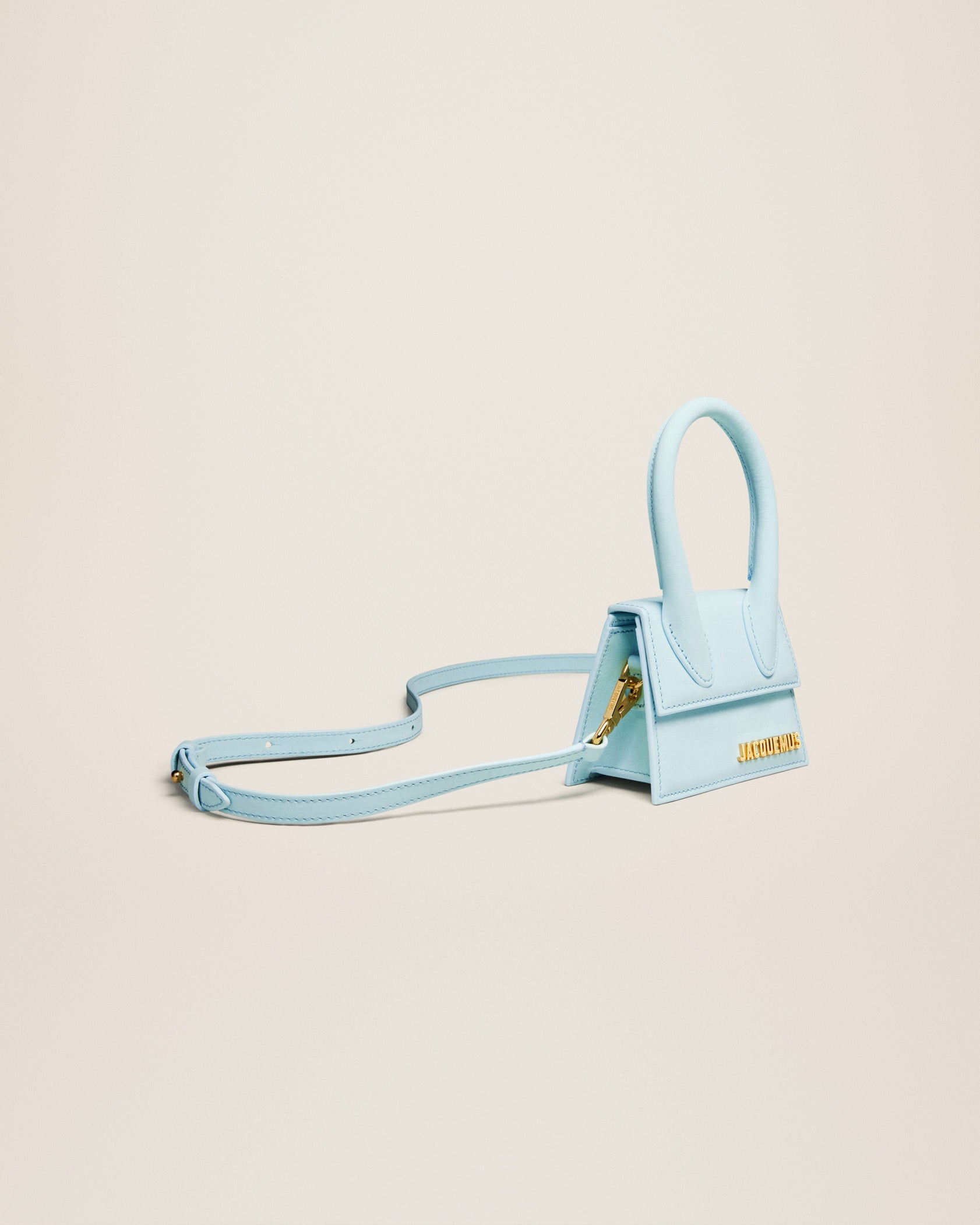 Jacquemus Le Chiquito Signature mini handbag. - Image 3