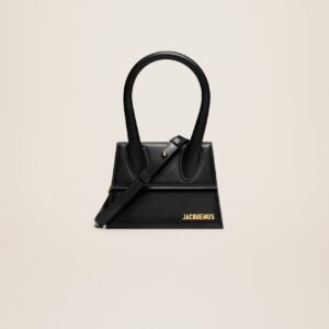 Jacquemus Le Chiquito moyen Leather handbag.