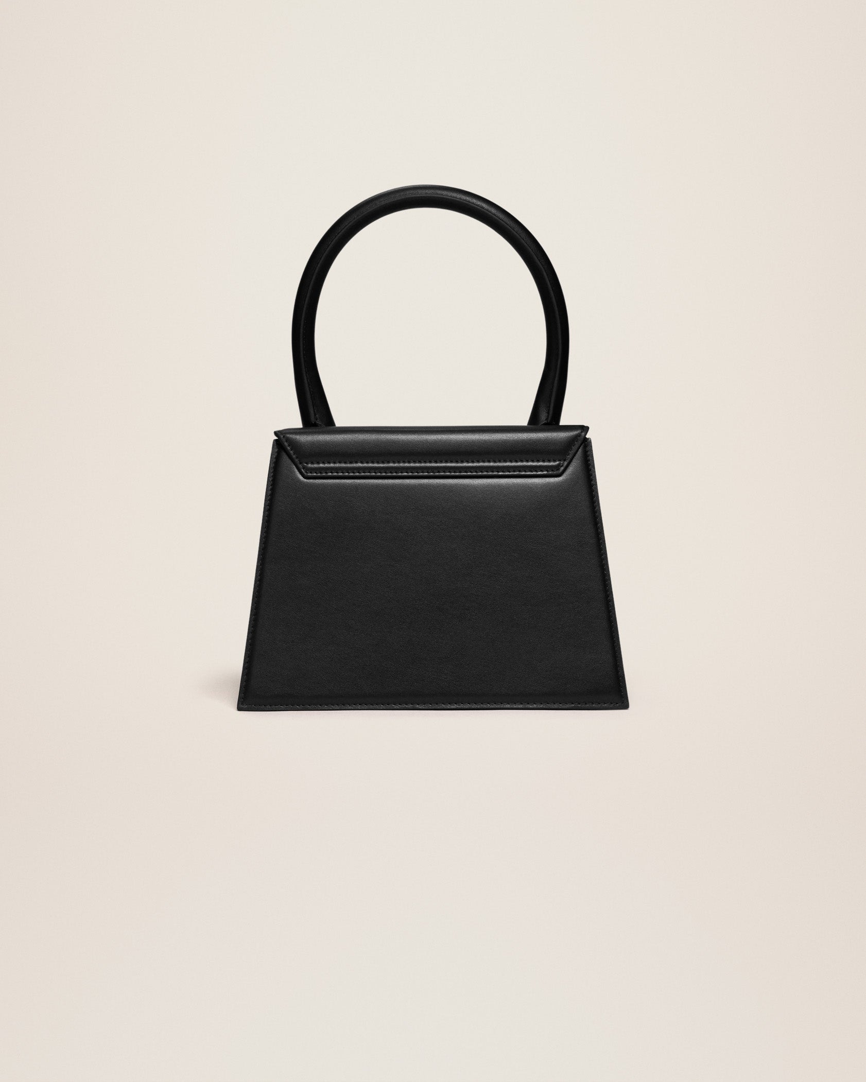 Jacquemus Le grand Chiquito Large leather handbag. - Image 4