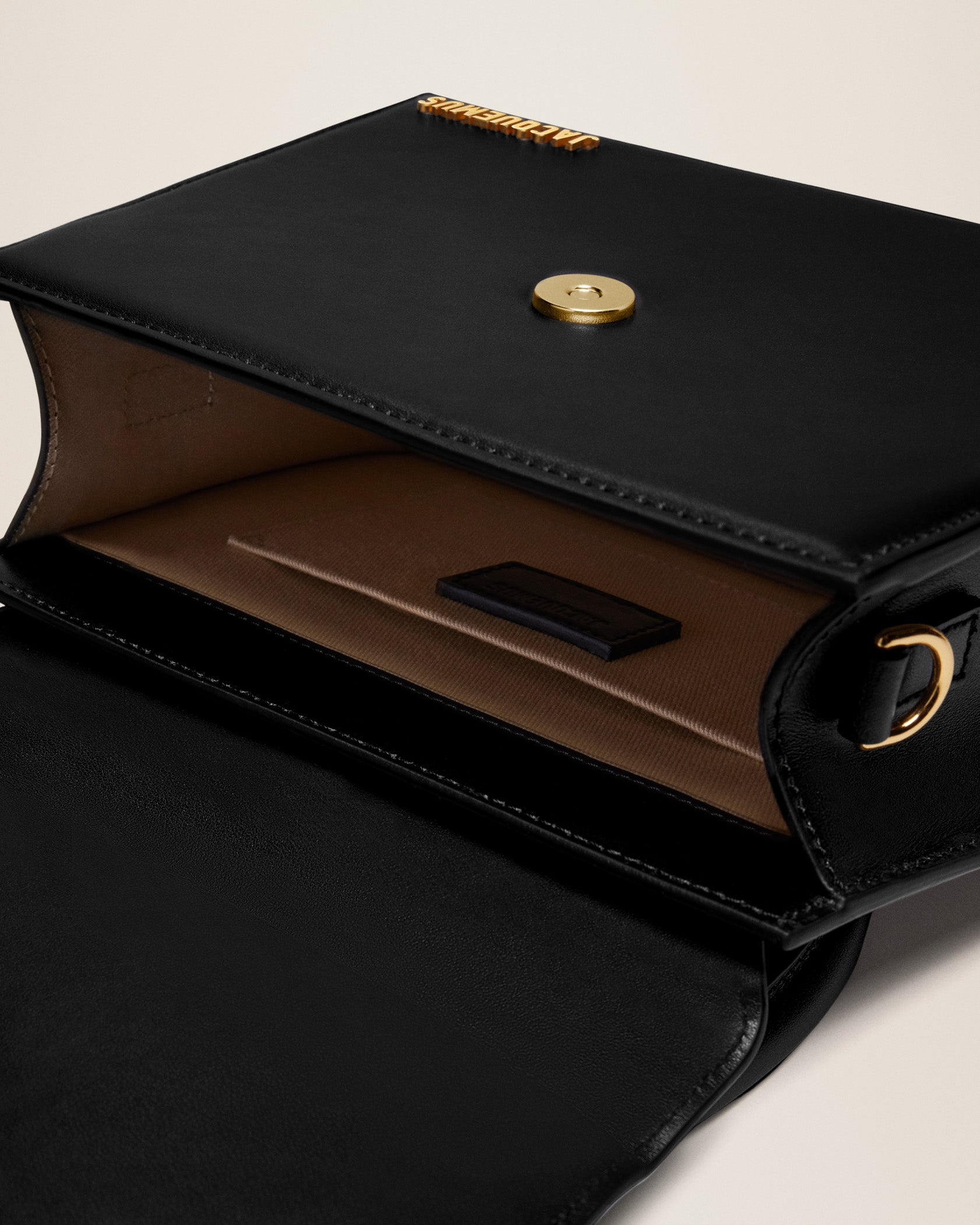 Jacquemus Le grand Chiquito Large leather handbag. - Image 6