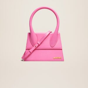 Jacquemus Le grand Chiquito Large signature handbag.