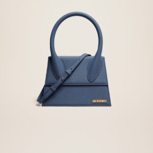Jacquemus Le grand Chiquito Large signature handbag.