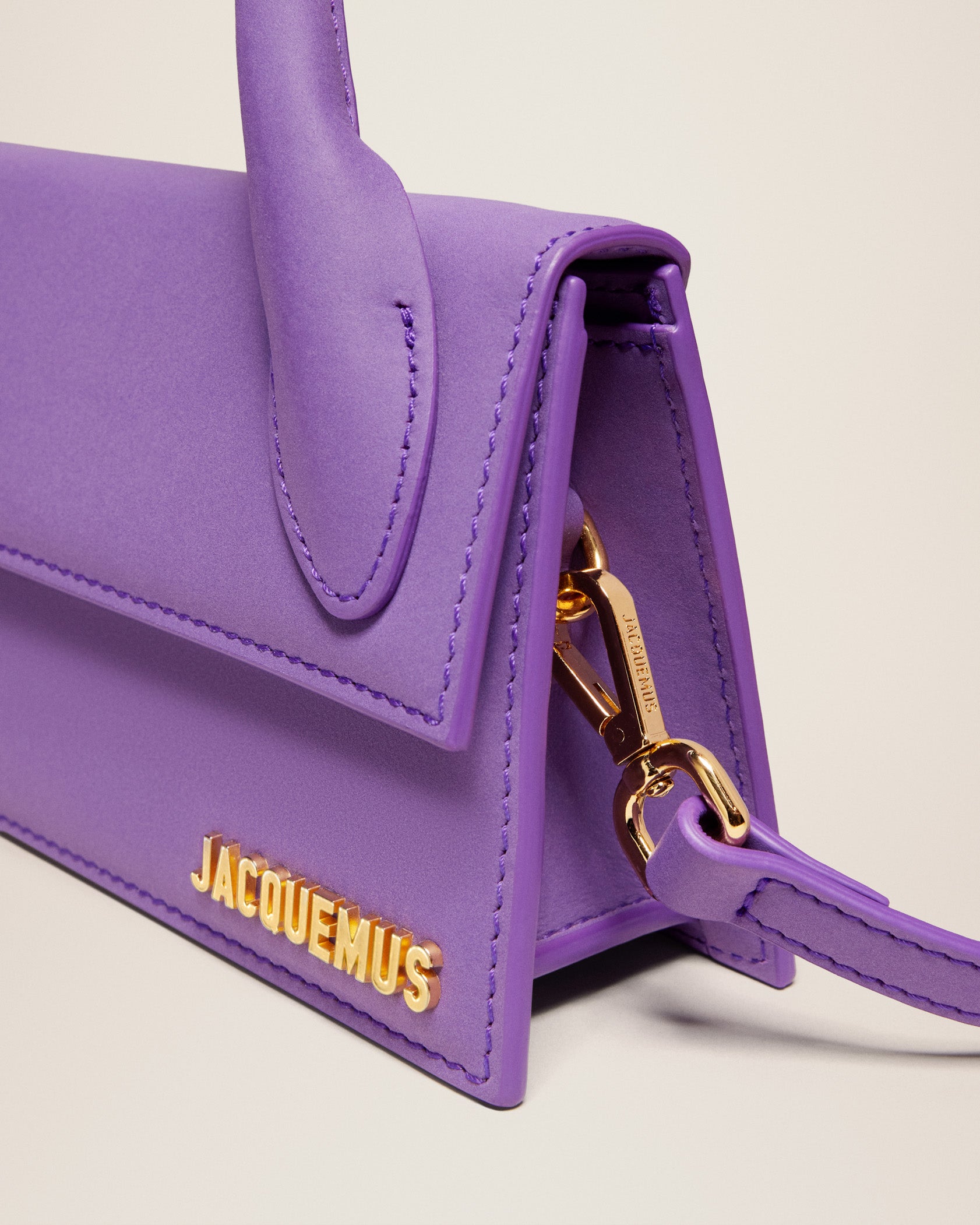 Jacquemus Le Chiquito long Long signature handbag. Purple - Image 6