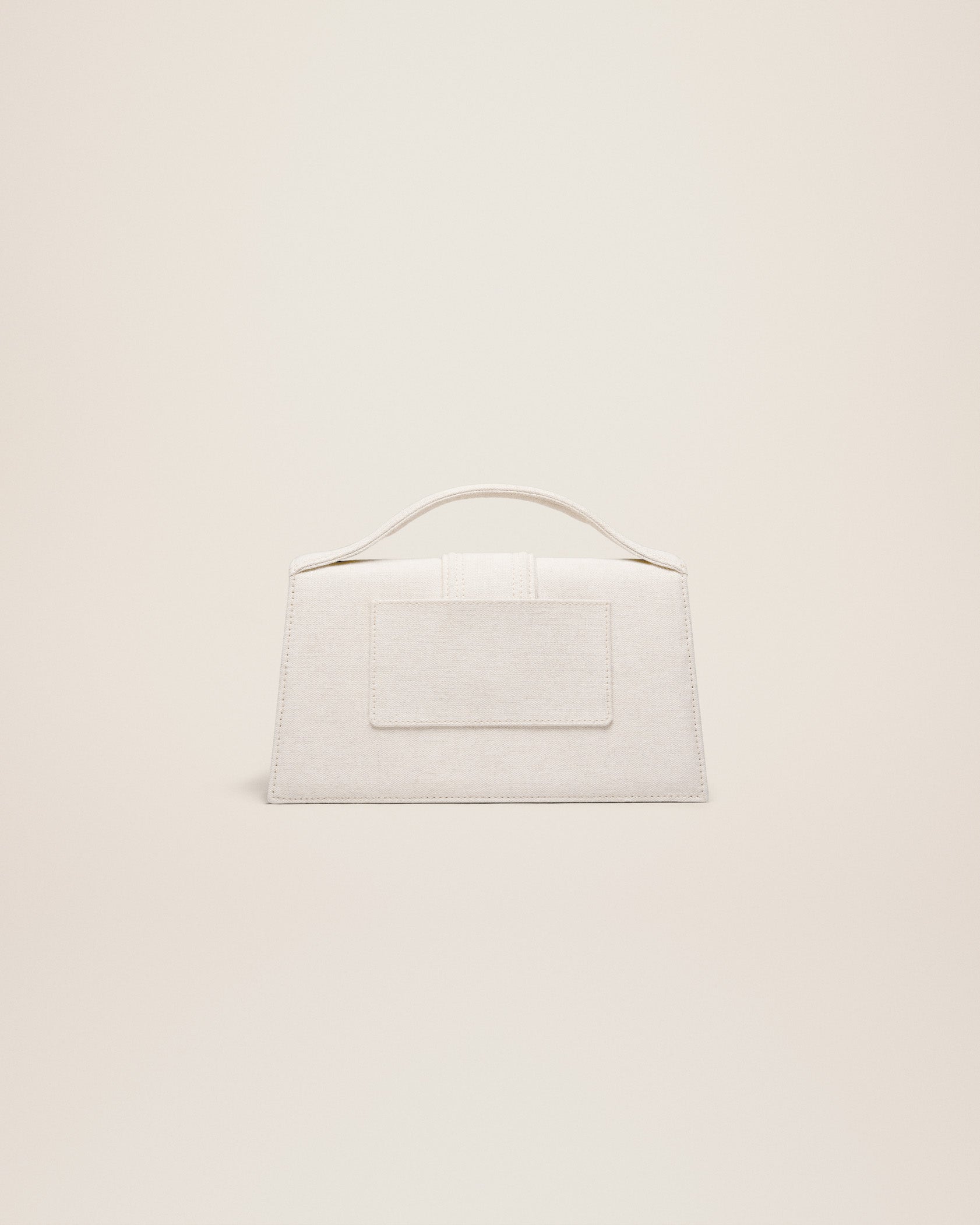 Jacquemus Le grand Bambino Crossbody flap bag. - Image 4