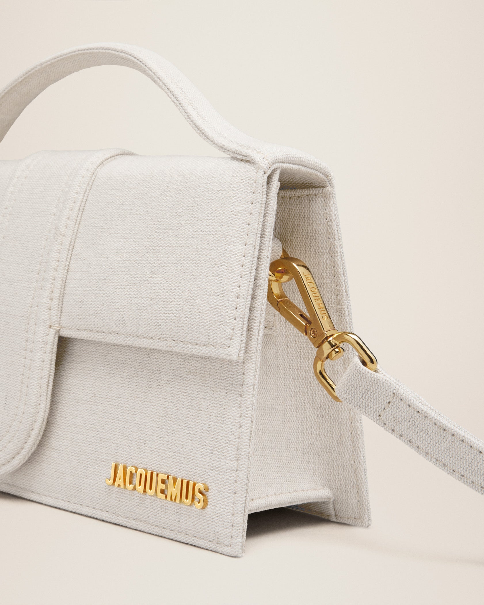 Jacquemus Le grand Bambino Crossbody flap bag. - Image 5