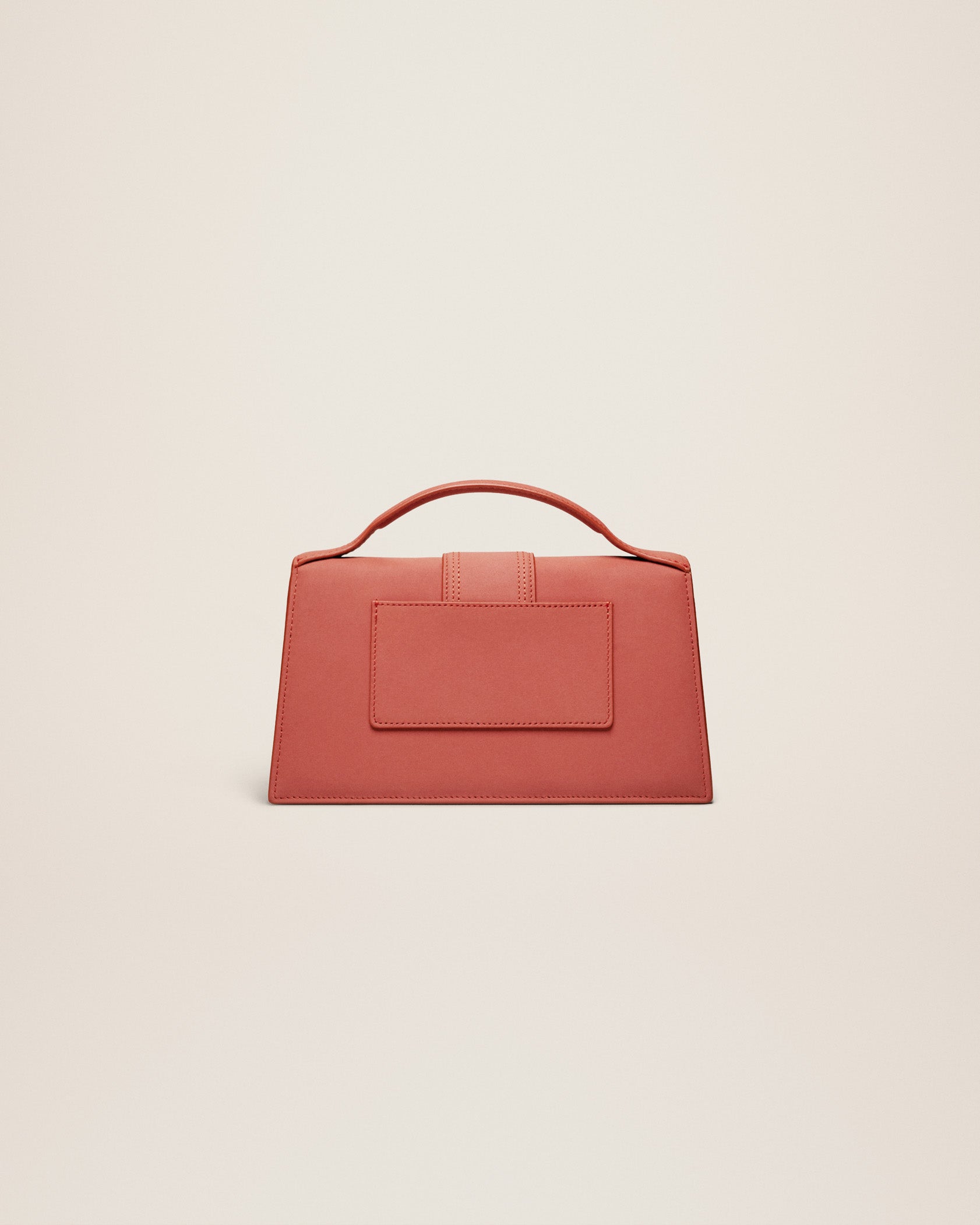 Jacquemus Le grand Bambino Crossbody flap bag. - Image 4