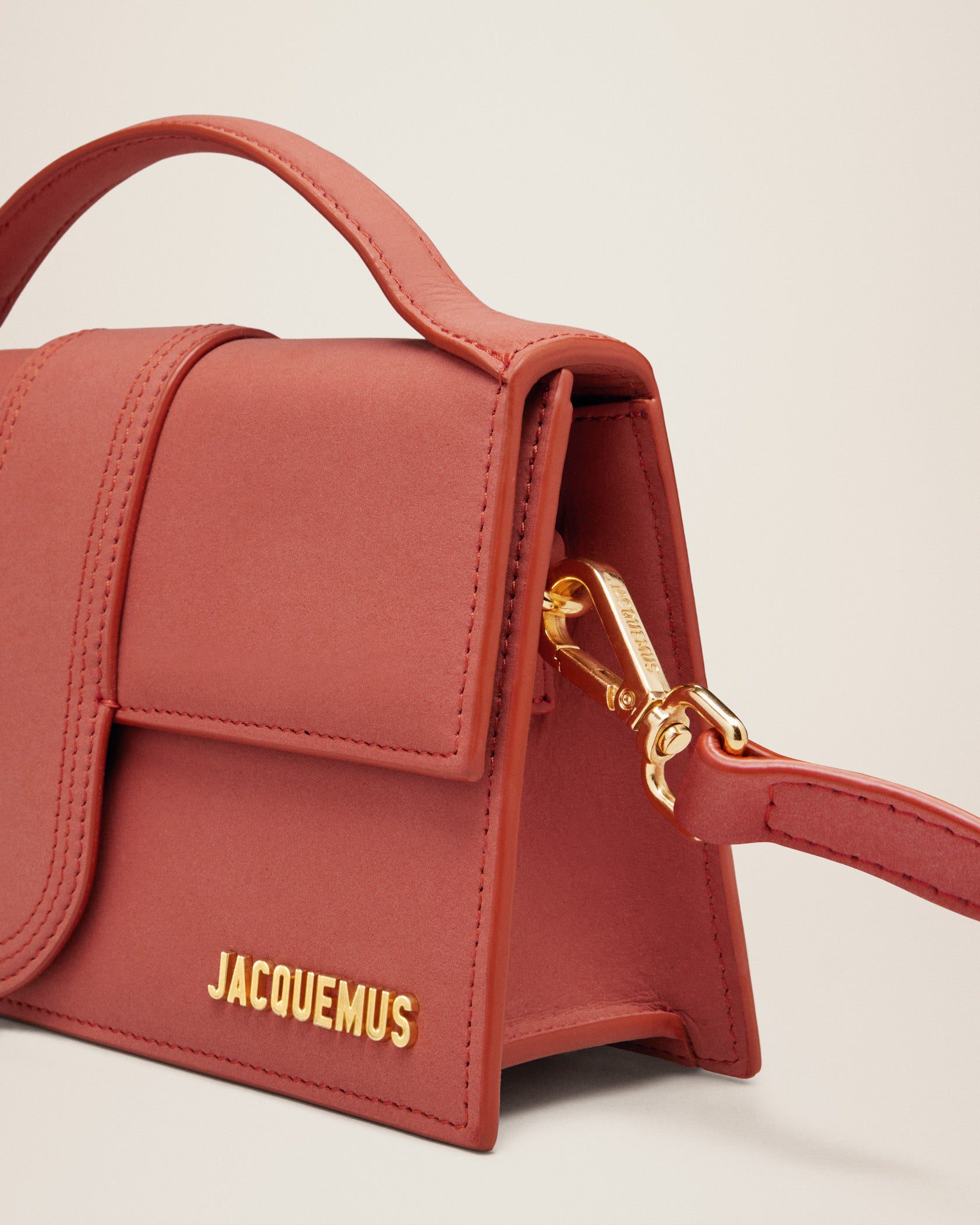 Jacquemus Le grand Bambino Crossbody flap bag. - Image 5