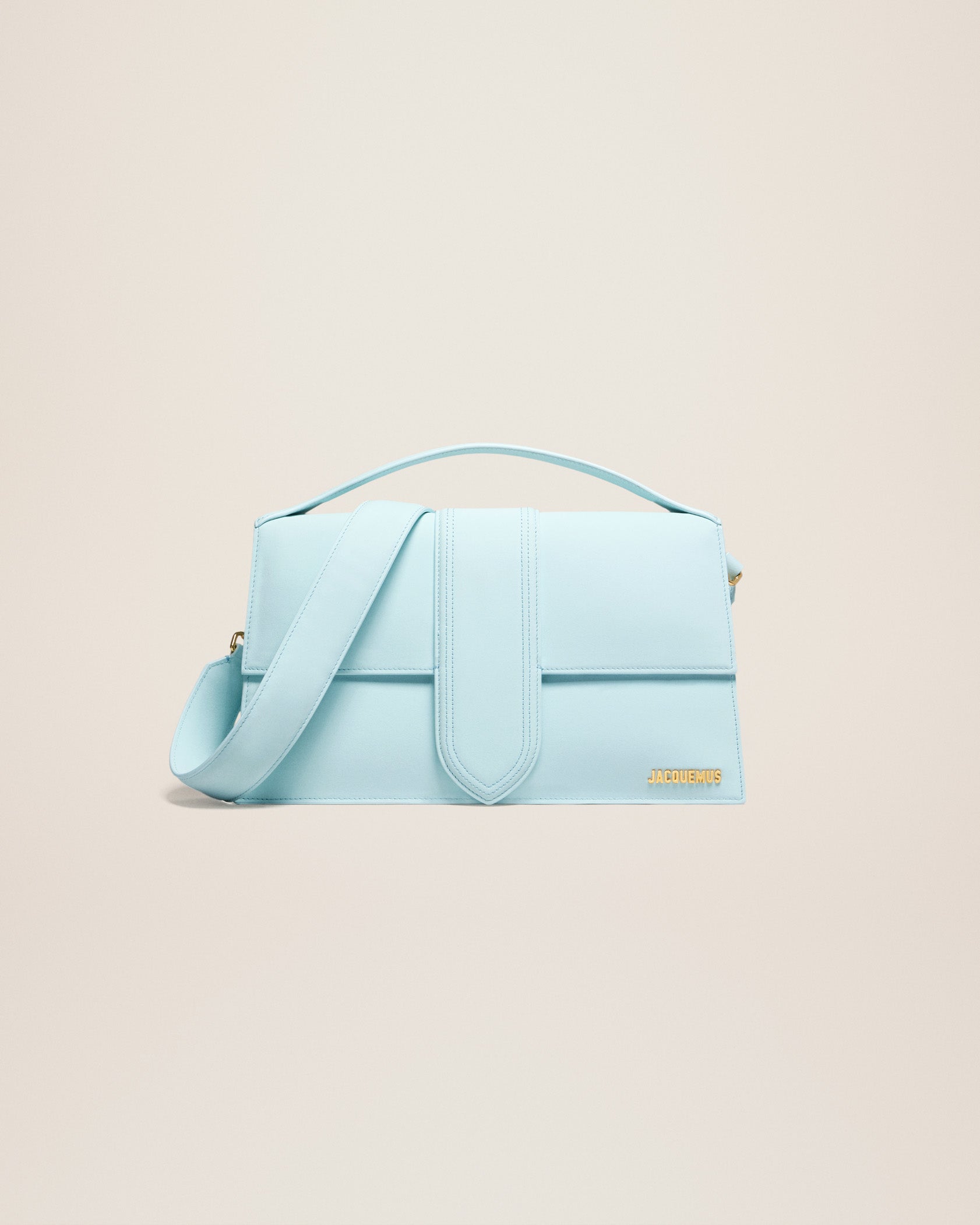 Jacquemus Le Bambinou Flap bag.