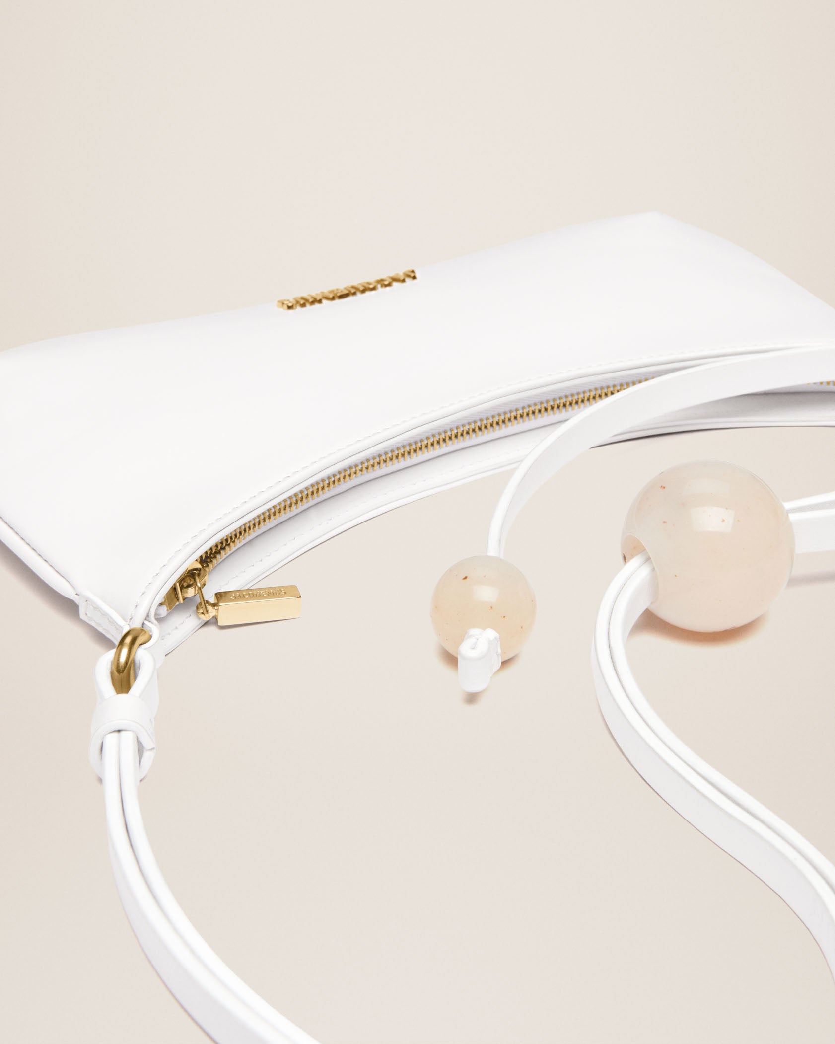 Jacquemus Le Bisou Perle Beaded shoulder bag. - Image 6