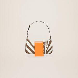 Jacquemus Le Bisou imprimé zebre Zebra flapped shoulder bag.