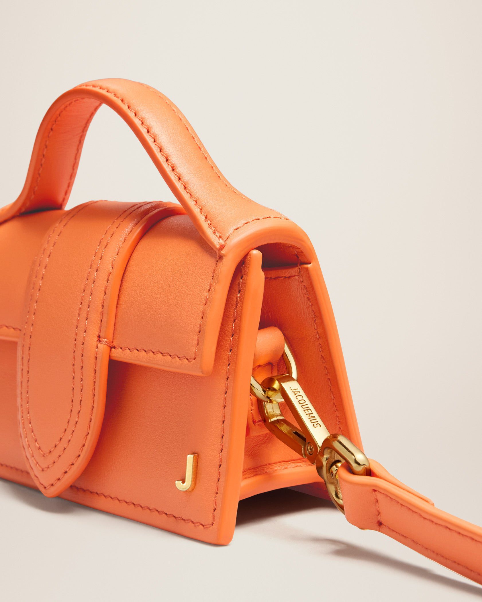 Jacquemus Le petit Bambino Mini flap bag. - Image 4