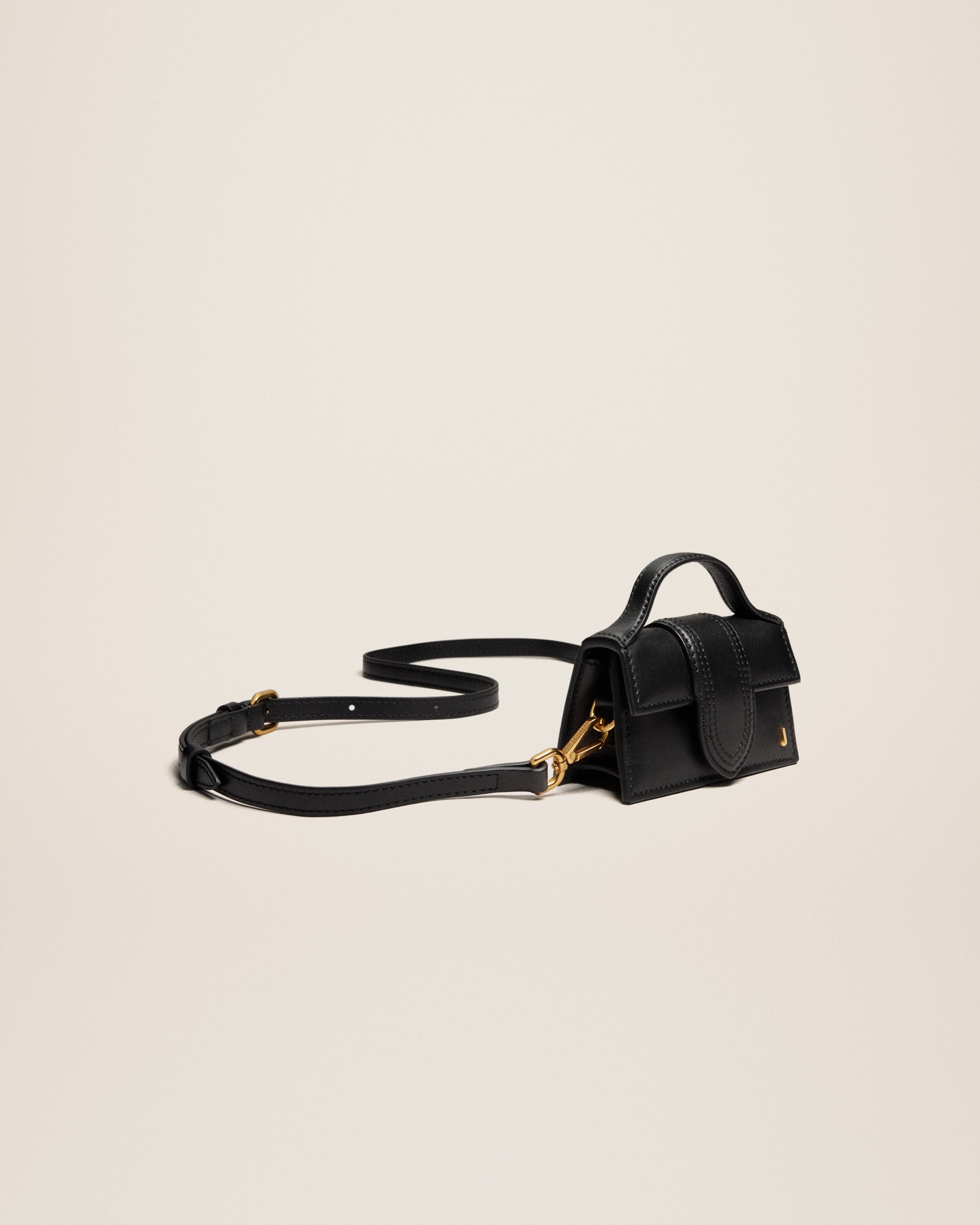 Jacquemus Le petit Bambino Mini flap bag. - Image 2
