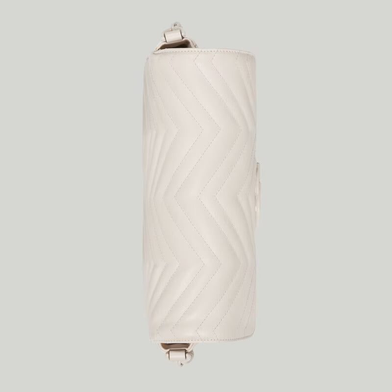 Gucci GG Marmont matelassé shoulder bag - Image 6