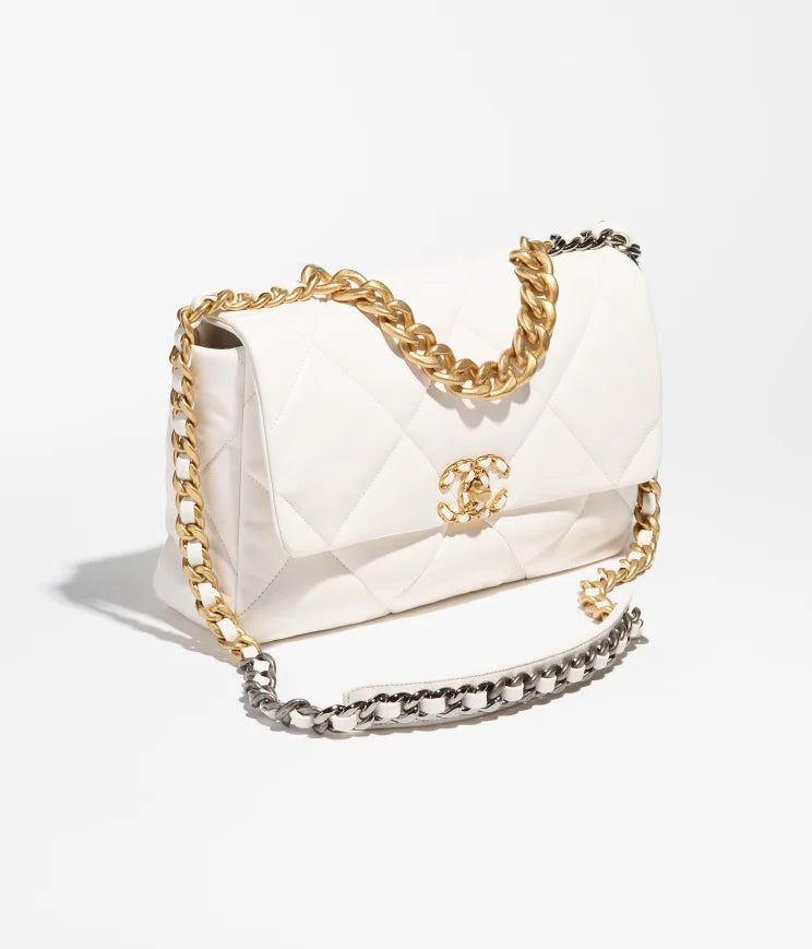 Chanel 19 Large Handbag - Image 2